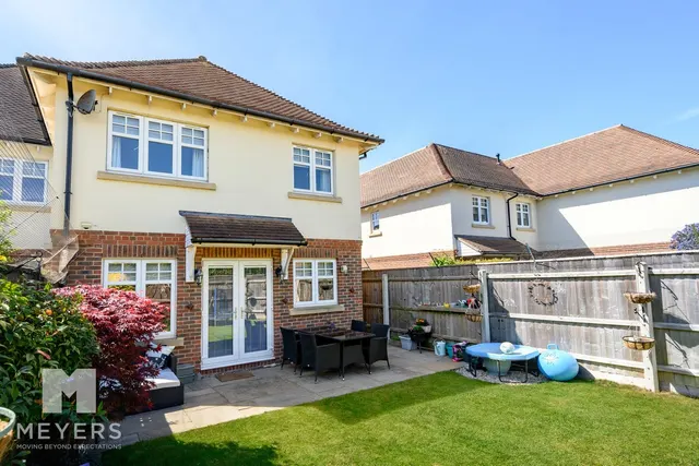 Broadshard Lane, Ringwood, BH24, photo 3