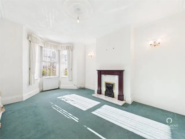 Whitehall Road, Gateshead, NE8, photo 2