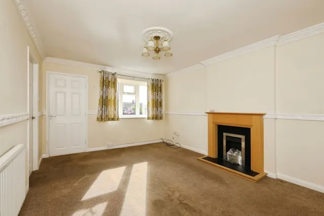 Photo 2 — Holyrood Rise, Bramley, Rotherham, South Yorkshire, S66