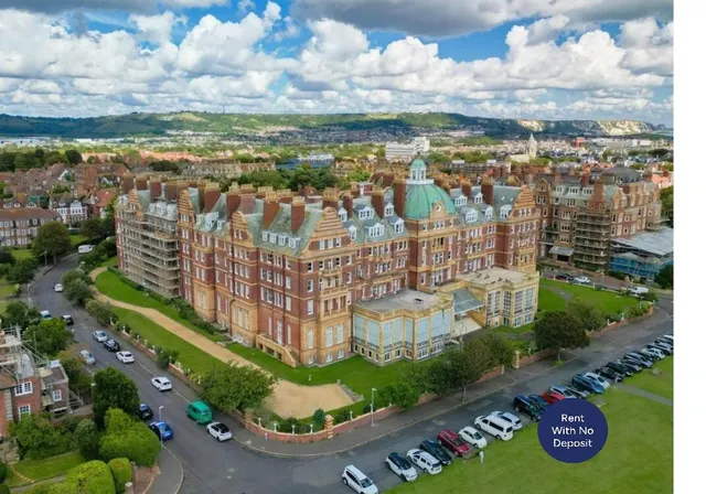 The Leas, Folkestone, CT20, photo 1