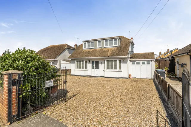 Greenhill Road, Herne Bay, CT6, photo 1