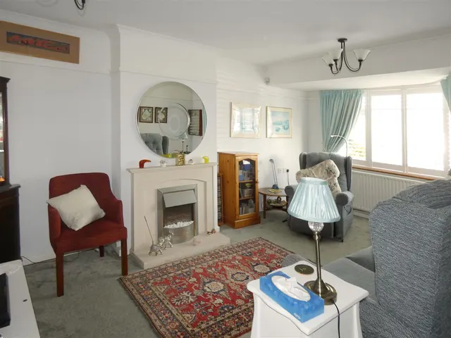 Milton Avenue, Rustington, photo 2