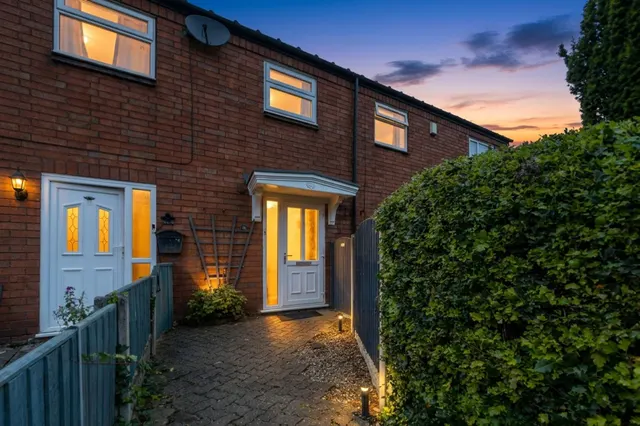 Barham Court, Birchwood, WA3, photo 1