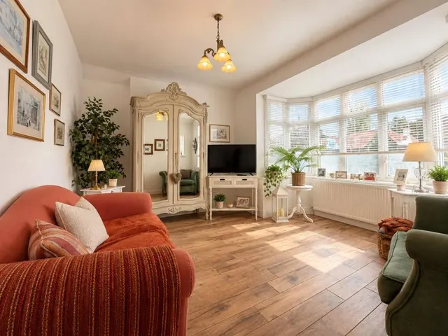 Westbourne Grove, Westcliff-on-Sea, SS0, photo 2