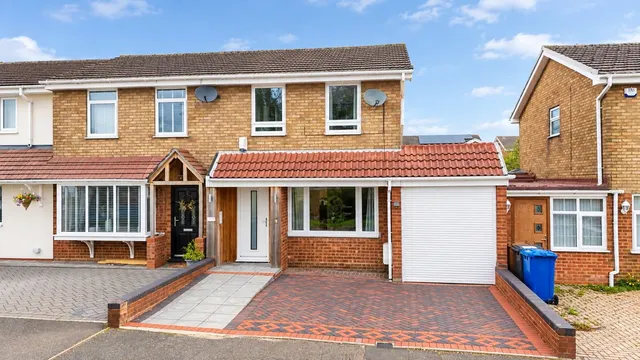 Earl Drive, Burntwood, WS7, photo 1