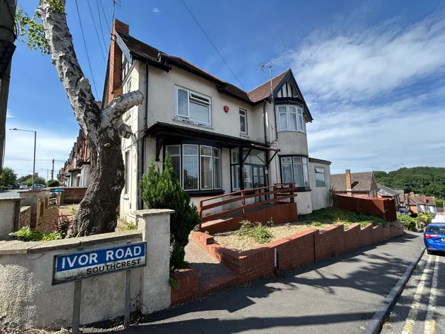 Ivor Road, Redditch, B97, photo 1