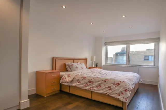 Cassilis Road, London, E14, photo 3