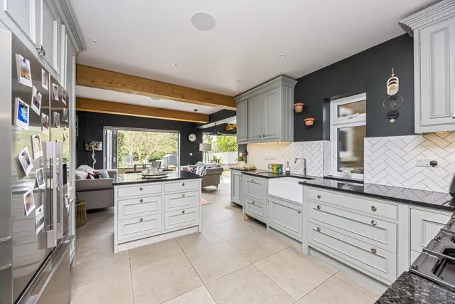 Photo 3 — Haywards Road, Haywards Heath, RH16
