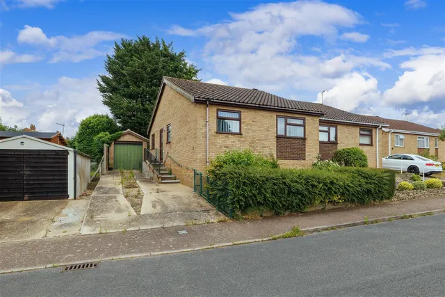 Stanton Close, Beccles, NR34, photo 1