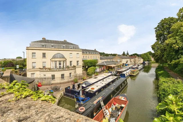 Photo 2 — Sydney Wharf, Bath