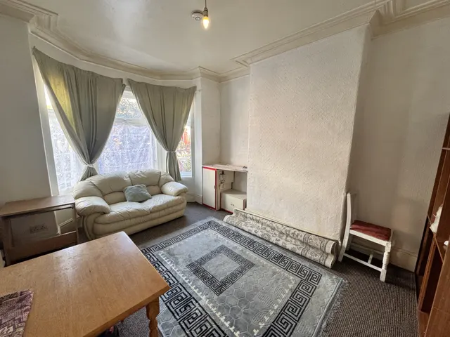 Marshall Road, Levenshulme, M19, photo 3
