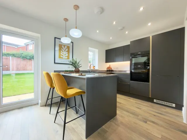 For SaleAdlington Place, Adlington, photo 3