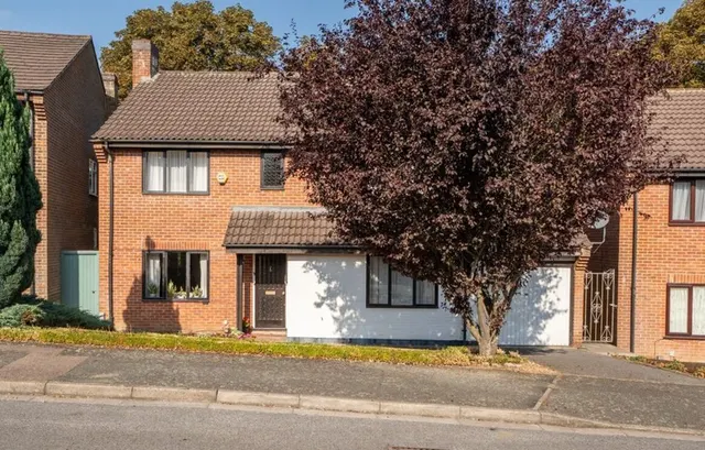 Beaumont Road, Purley CR8 2EG, photo 1