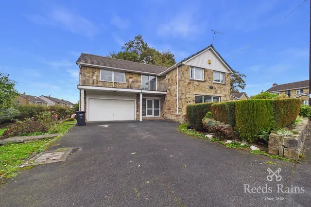 Healey Wood Gardens, Brighouse, HD6, photo 1