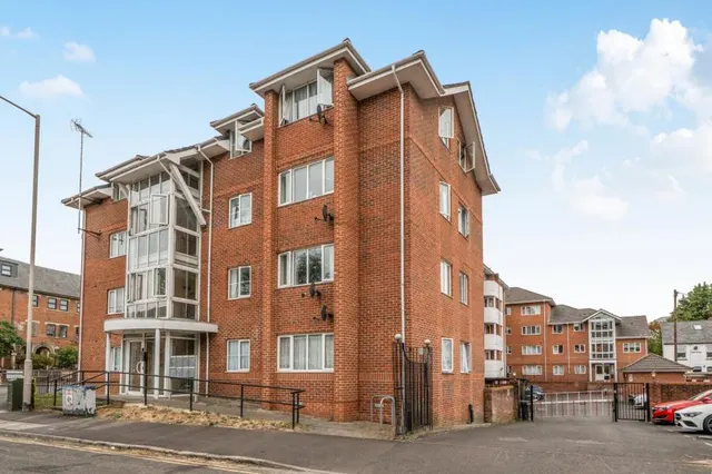Queens Road, Reading, RG1, photo 1