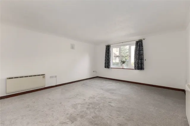 Middleton Court, Wymondham, NR18, photo 3