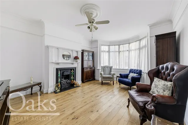 Ashburton Avenue, Addiscombe, CR0, photo 1