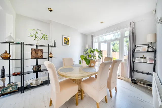 Photo 2 — Woodyates Road, Lee, London, SE12
