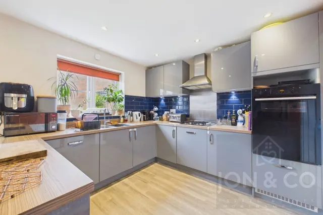 Mulbridge Way, Moulton, NN3, photo 2