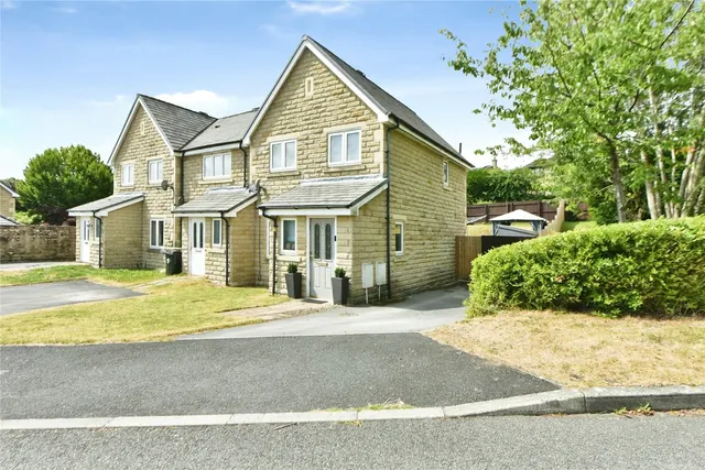 Clough Field Close, Whaley Bridge, High Peak, Derbyshire, SK23, photo 1