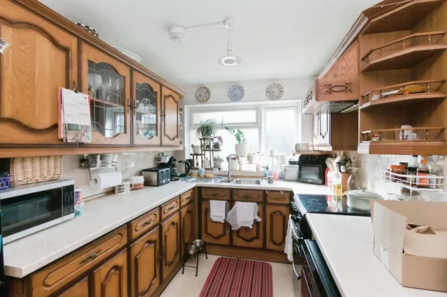 Angela Close, Bexhill-On-Sea, TN40, photo 2