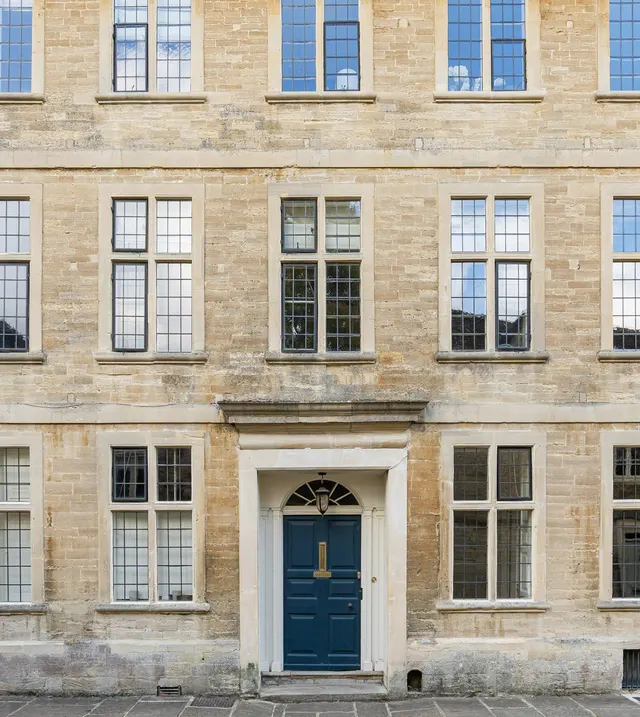 Coxwell Street, Cirencester, GL7, photo 1