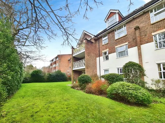 Winn Road, Southampton, SO17, photo 1