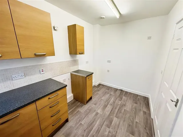 Bolt Street, Newport, NP20, photo 3