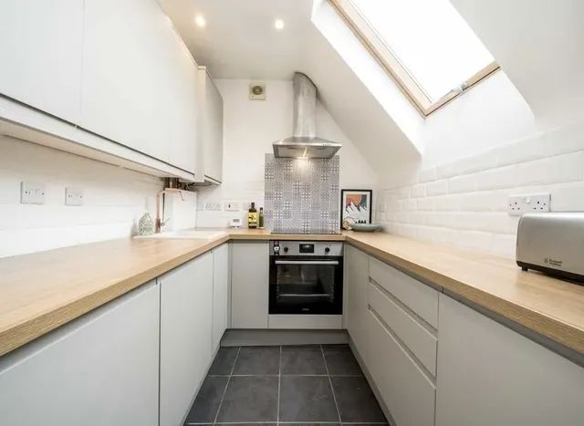Photo 3 — Sutherland Road, West Ealing, W13