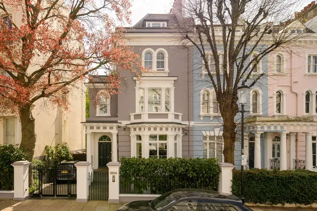 Elgin Crescent, London, W11, photo 1
