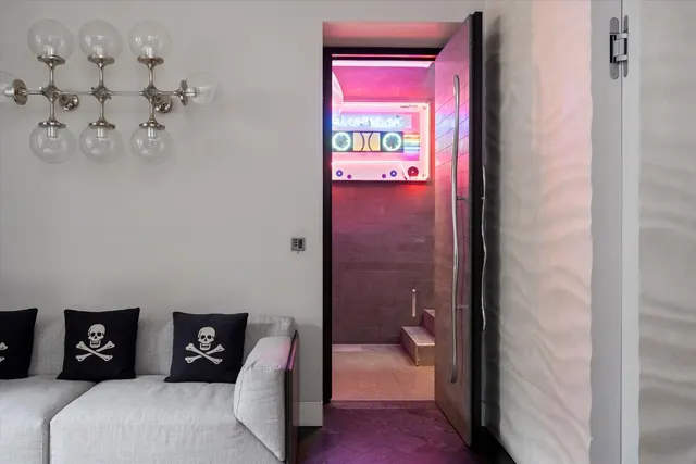 Elgin Crescent, London, W11, photo 3