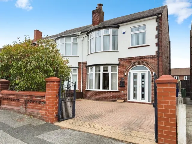 Platt Fold Road, Leigh, photo 1