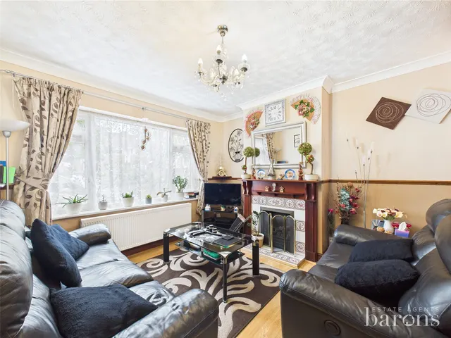 Sheppard Road, Basingstoke, RG21, photo 2