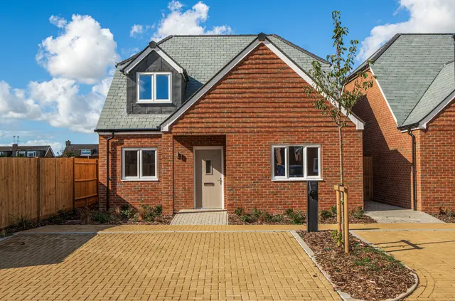 Summer Link, Littlehampton, BN17, photo 1