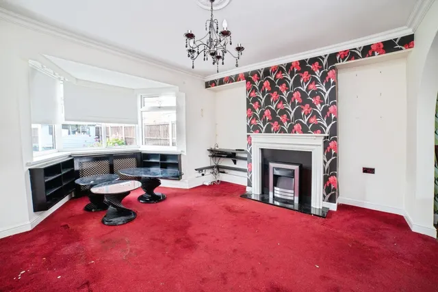 Photo 2 — Hill Crescent, Sutton-in-Ashfield, Nottinghamshire, NG17