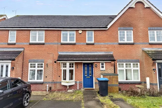 Whitworth Avenue, Hinckley, LE10, photo 1