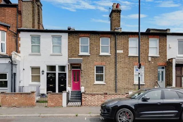 Acton Lane, W4, photo 1