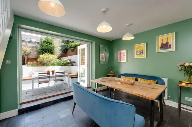 Acton Lane, W4, photo 2