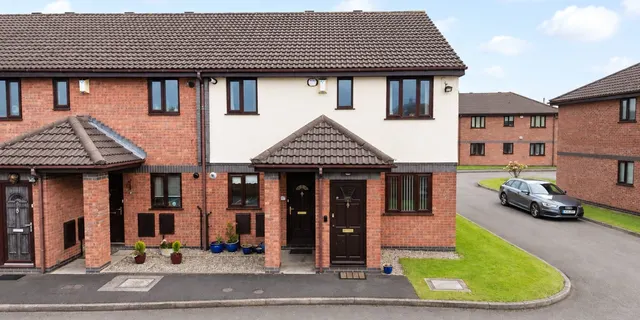 Frankby Road, Greasby, CH49, photo 1