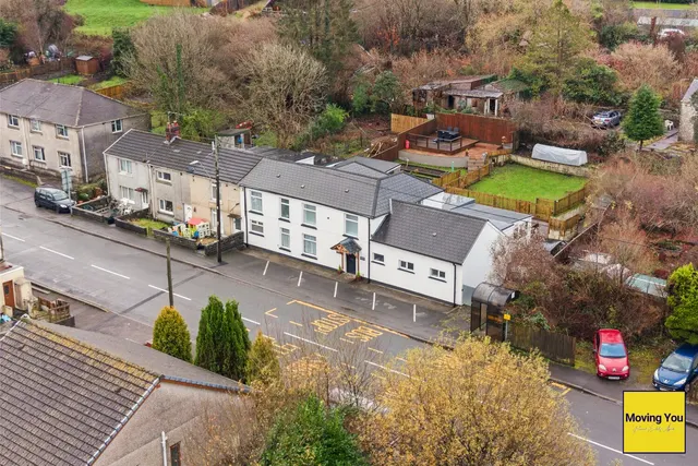 Cwmamman Road, Ammanford, Carmarthenshire, SA18 1NH, photo 1