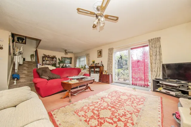 Photo 3 — Suffolk Drive, Rendlesham, Woodbridge