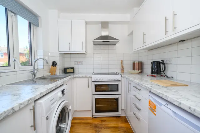Photo 2 — Parry Drive, Weybridge KT13 0UU