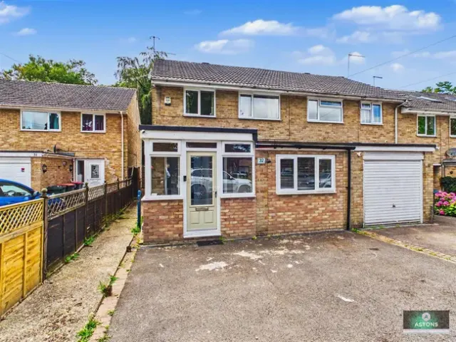 Mannings Close, Pound Hill