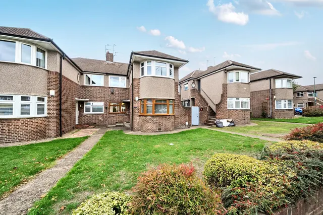 Welling Way, DA16, photo 1