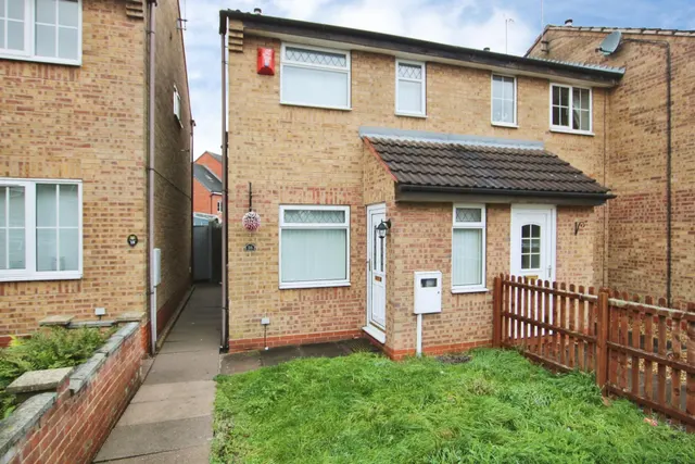 Barley Close, Burton-On-Trent, DE14, photo 1