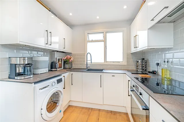 Photo 2 — Hampton Road, Twickenham, TW2 5NG