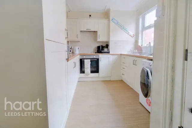 pearson Grove, LS6