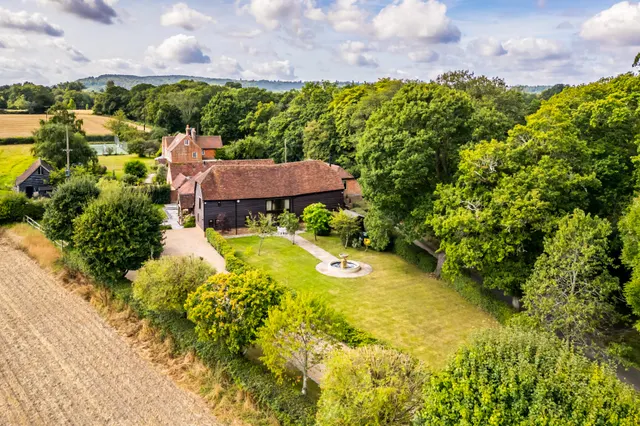 West End Lane, Haslemere, GU27, photo 1