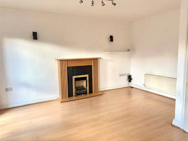Mote Hill Court, Warrington, WA1, photo 2