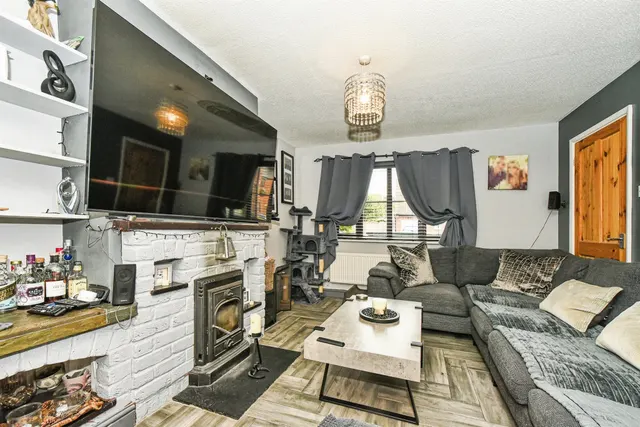 Hatherell Road, Chippenham, SN15, photo 2